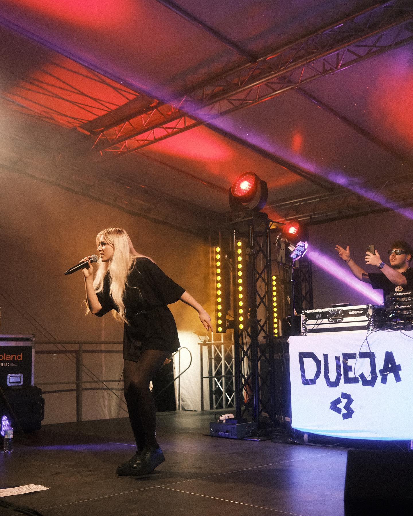 DUEJA